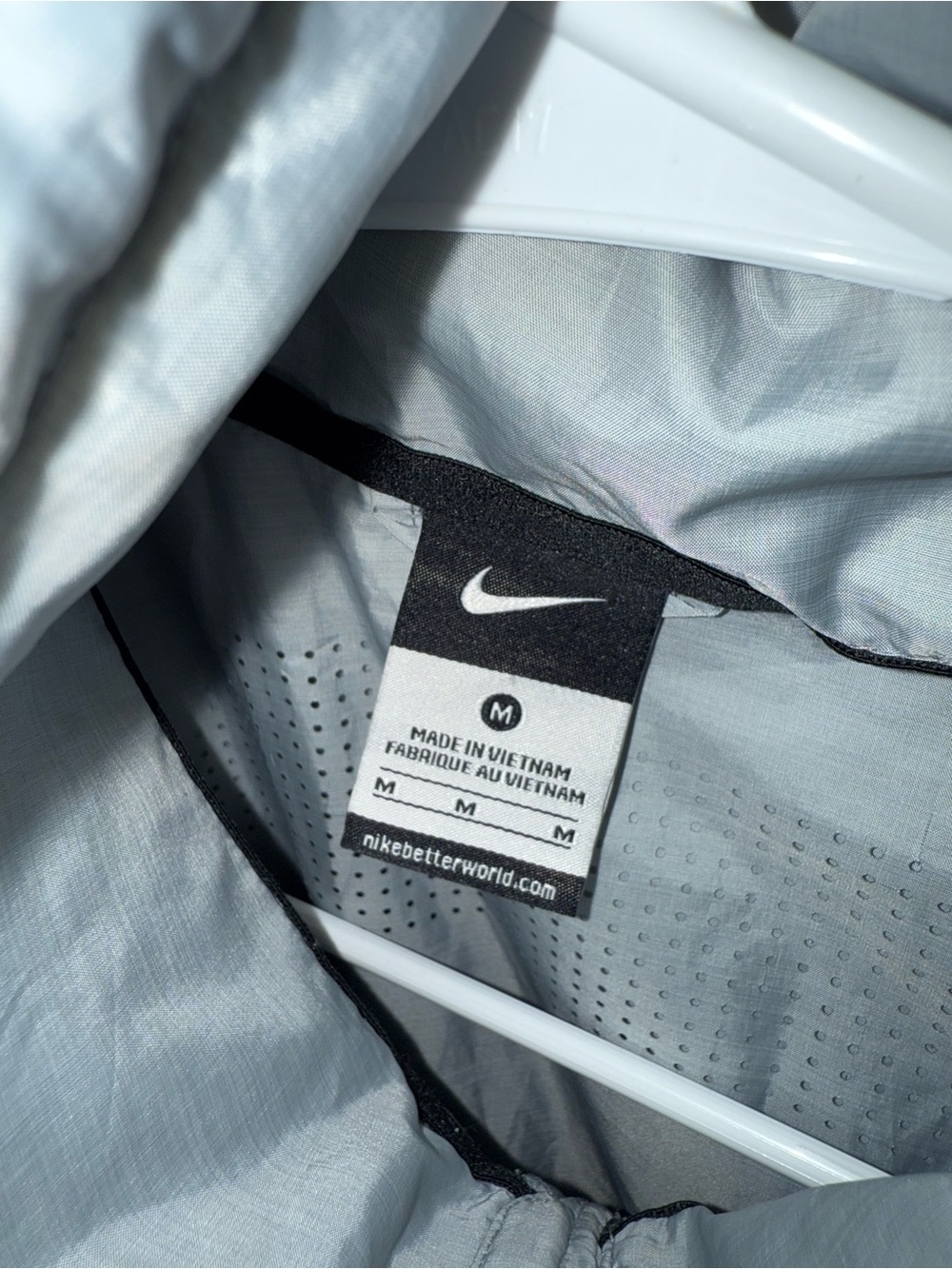 Nike track vest with reflective - Picture 4 of 6